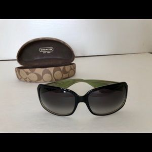 Coach Sunglasses in Green/Black (Phoebe S491)